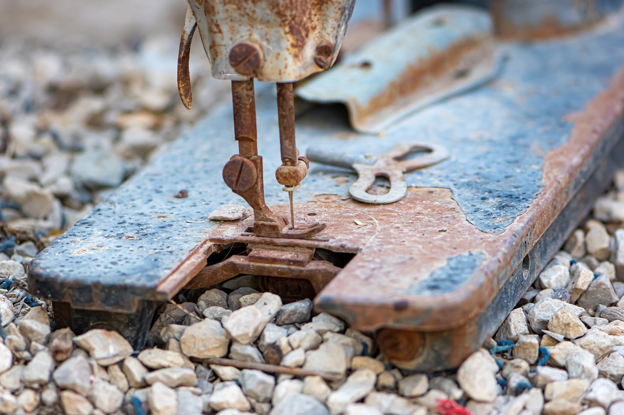 5 Simple Sewing Machine Fixes You Can Do at Home